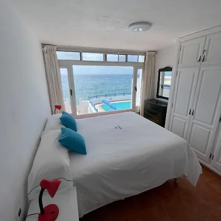 Caleton * Puerto del Carmen (Lanzarote)